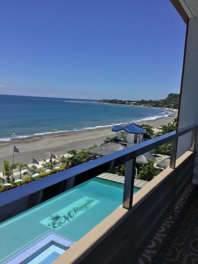 Em Royalle Hotel & Beach Resort Сан Хуан Екстериор снимка
